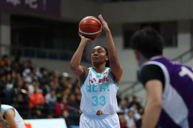 九游体育入口 -北京首钢迎欧篮联关键赛；今晚调整名单；管理层满意；细节决定成败(北京首钢男篮队员名单)